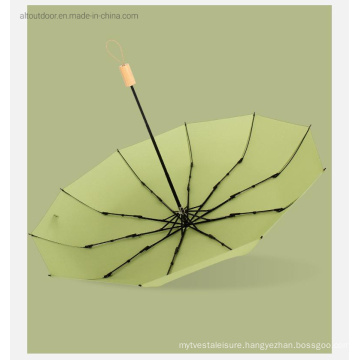 Green High Quality and Fashion Design Wooden Handle 3 Folding 10 Ribs Cool Umbrellas for Rainy and Sunny Days